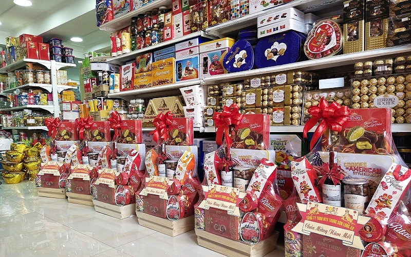 tiêu hủy bánh kẹo